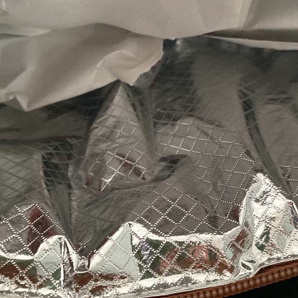 Wine Purse insulated indie ad a cooler - Picture 5 of 5